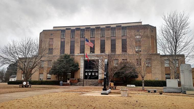 Photograph of Hempstead County Courthouse at Hope