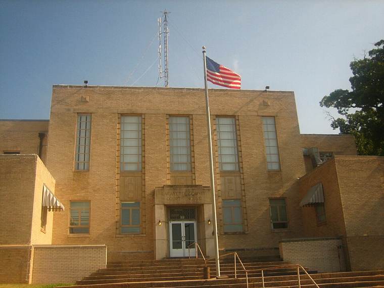 Photograph of Lafayette County Courthouse