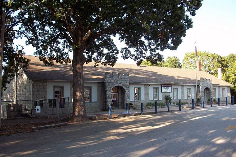 Photograph of Garfield Elementary School