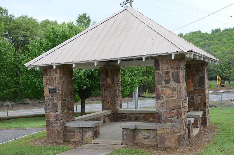 Photograph of Center Valley Well House