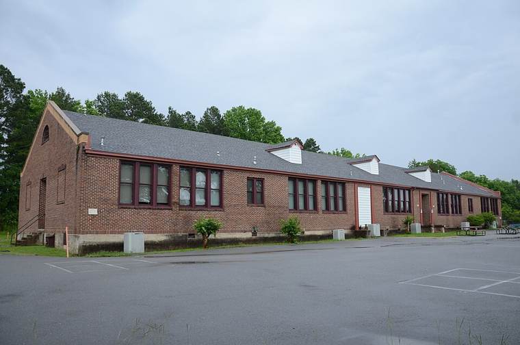 Photograph of Redfield School Historic District