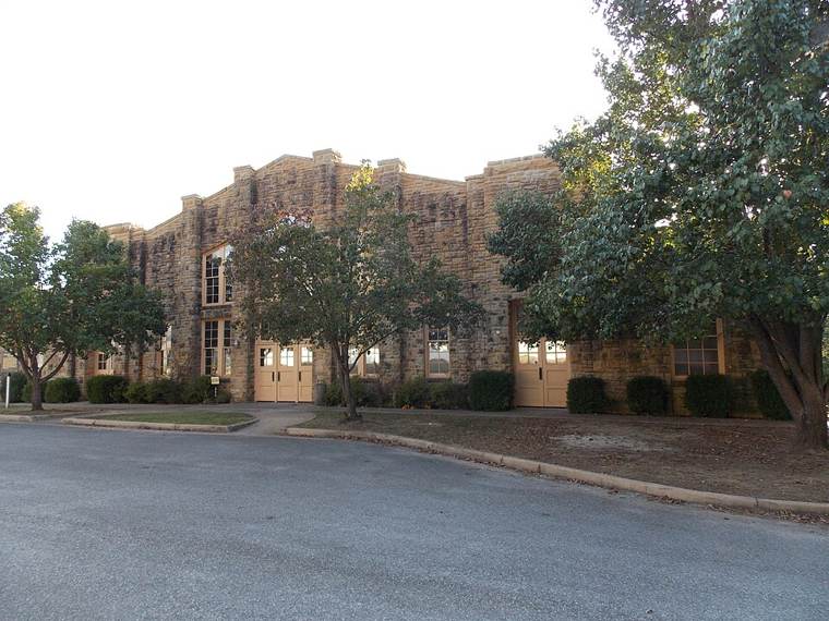 Photograph of Batesville National Guard Armory