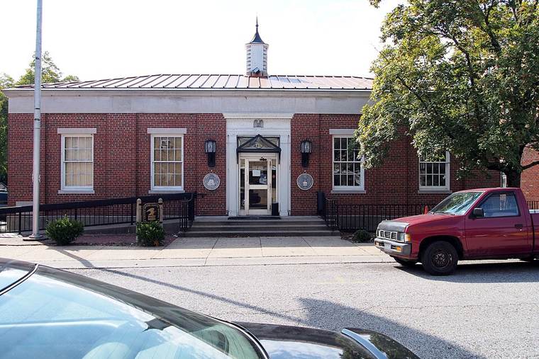 Photograph of Berryville post office mural