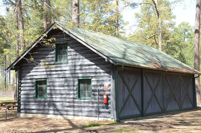 Photograph of Crossett Experimental Forest Building No. 2