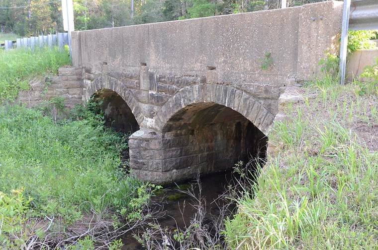 Photograph of Cove Creek Tributary Bridge