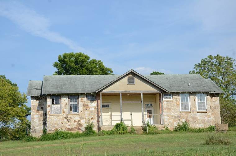 Photograph of Eros School Building